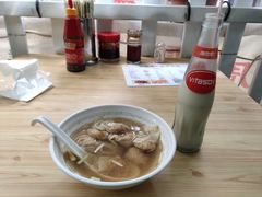 -小梁哥云吞面(黄贝岭店)