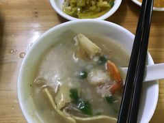 -皮蛋弟砂锅店(总店)