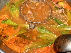 -野山舂·贵州现舂酸汤火锅(鸿通城店)