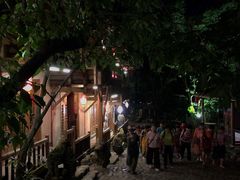 -天门沟九州驿站树上汤泉