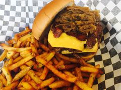 Holy&nbsp;chuck&nbsp;burger-Holy Chuck