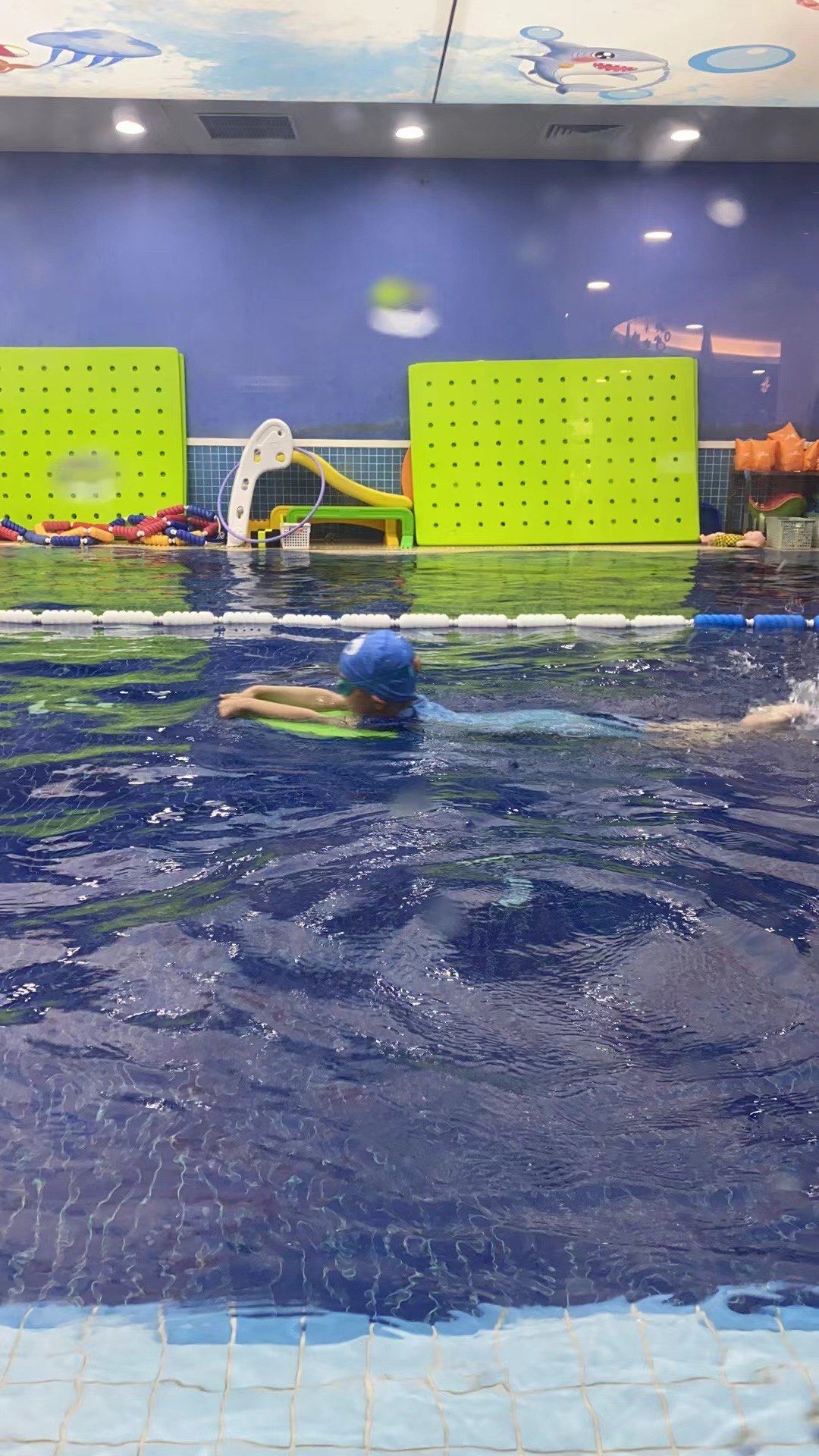 龙格亲子游泳