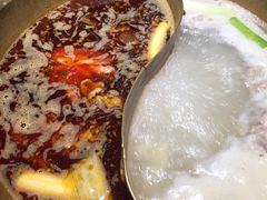 -周周有辣火锅馆(玖耀里店)