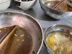 -正宗杨记普洱酸醋米线(总店)