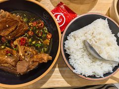 -万和春排骨砂锅米饭(新业广场店)