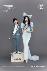 点击看大图 -十孕纪高端孕妇亲子摄影