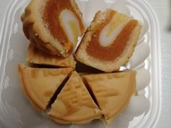 奶黄麻薯芝士月饼-好利来(新华百货店)