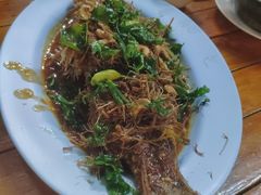 泰式甜辣烤鲈鱼-Ruam Saep Yok Khok Som Tam