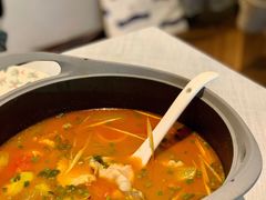 沿途酸汤鱼-沿途四季·云南菜(建外大街店)