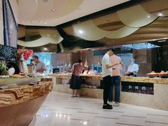 -厦门希尔顿逸林酒店·圆聚自助餐厅(五缘湾店)