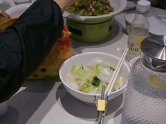 -绿草地·湘菜(7mall店)