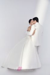 -苏菲雅婚纱摄影(环城南路店)