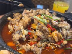 -昱龙大盆牛蛙馆(三兴街总店)
