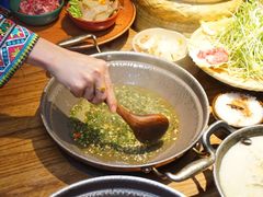 -吃饭皇帝大土家民族菜(正大广场店)