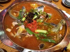 -老凯俚酸汤鱼(鸿通城店)
