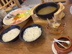 -桥香园云南过桥米线(红龙井店)
