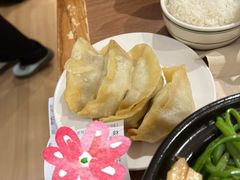 -贯贯吉·清真餐厅(浙江中路店)