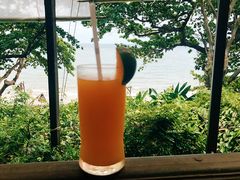 -卷心菜和避孕套餐厅(Pattaya)