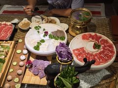 -慢丽江·云南野生菌土鸡锅(西山店)