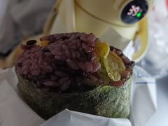 -许西美食一条街