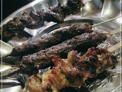 -烤肉小伙烤肉店
