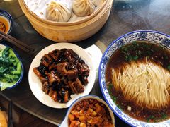 生炒鳝背-裕兴记•蟹黄面馆(人民广场店)