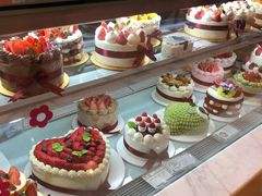 -花花卷卷·鲜食蛋糕(静安久光百货店)