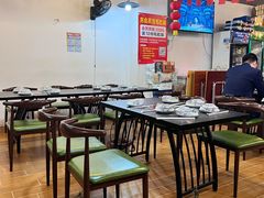 大堂-老何太太鹤岗小串·团建聚餐(龙华店)