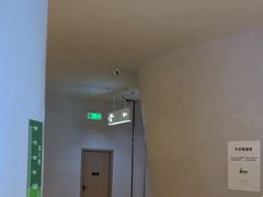 -涨巢·潮玩水疗局