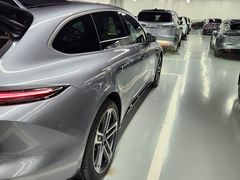 -蔚来体验中心(北京亦庄店)