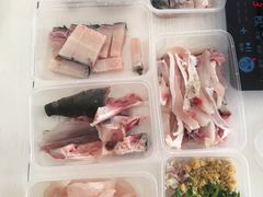 -正能量脆肉鲩火锅