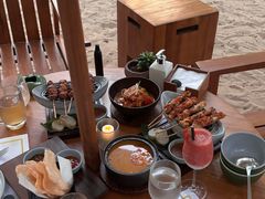 -三亚艾迪逊酒店·海滩烧烤 BARBACOA·现场乐队·浪漫晚餐·烧烤海鲜