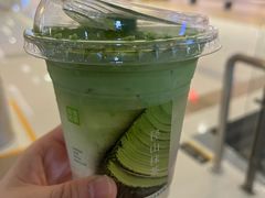 -奈雪的茶(亨特国际广场店)