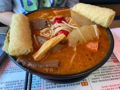 -肥汁米蘭香港米线(定西路店)