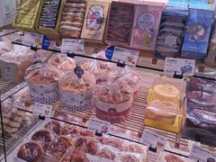 -巴黎贝甜(华堂新辰汇店)