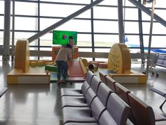-关西国际机场直营免税店
