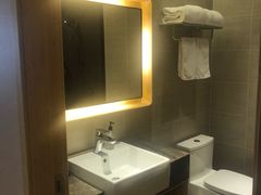-全季酒店(大连星海公园店)