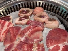 -金滏山烤肉·海鲜·火锅自助餐厅(襄阳万达店)