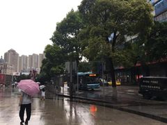 -日月光中心广场