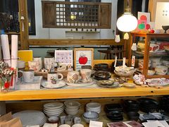 自助取餐区-知亘茶食