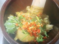 -老滇山寨•云南特色菜•地方菜•民族风情歌舞表演(金碧店)