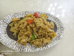 -天天向上素食餐厅(五台山店)