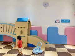 -沥鲨亲子游泳俱乐部(金沙洲中心)