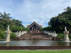 -亚龙湾喜来登·美景台大堂吧