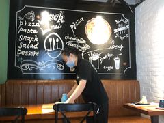 -摇滚披萨(长春街店)