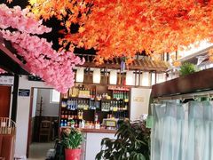 -八次方巴乡石锅鱼·金海湖水库活鱼(谷丰东路店)