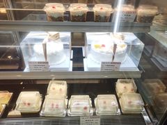 -红宝石·鲜奶小方·海派西点房(浦三店)