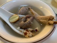 薏米芡实莲子鸡爪猪肚-华哥私厨-原醉琼楼