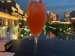 -Tipsy Bar•屋顶露台酒吧&水烟吧