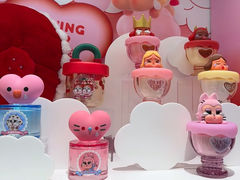 -泡泡玛特POPMART (北京超极合生汇店)